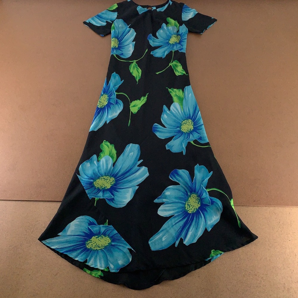 Gabrielle Women's Small Black Blue Floral Print Short Sleeve Mermaid Maxi Dress
